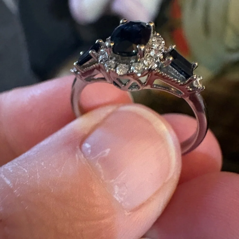 Kay Jewelers white gold Ring with sapphire and White Gems - Picture 4 of 4